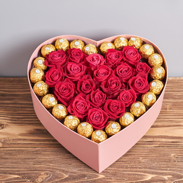 Коробка цветов "Be mine"