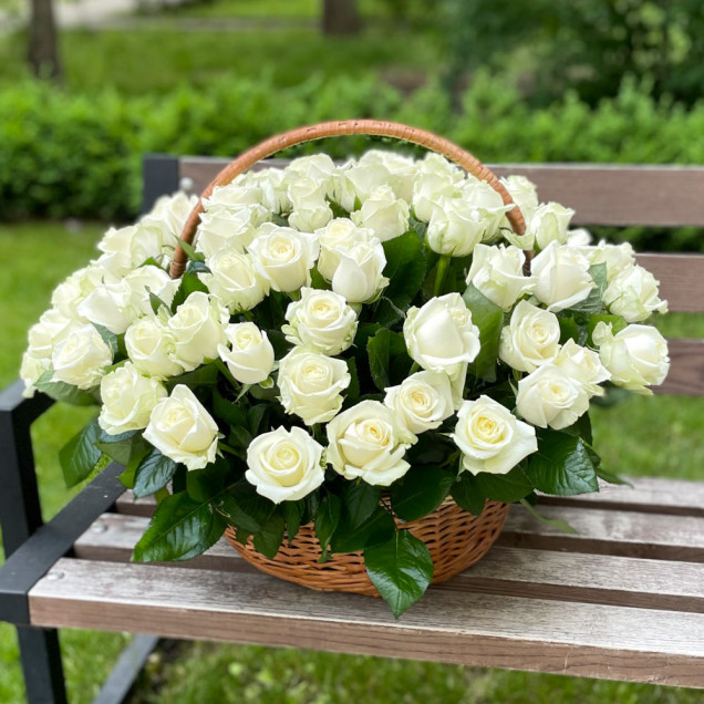 Композиція у кошику "Діліжанс"