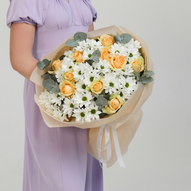 Хризантеми "Інтуїція"