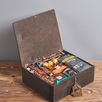 Подарочная коробка "Бон Пари"